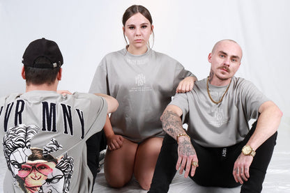 EVOLUTION: BOXY TEE - Nevermany